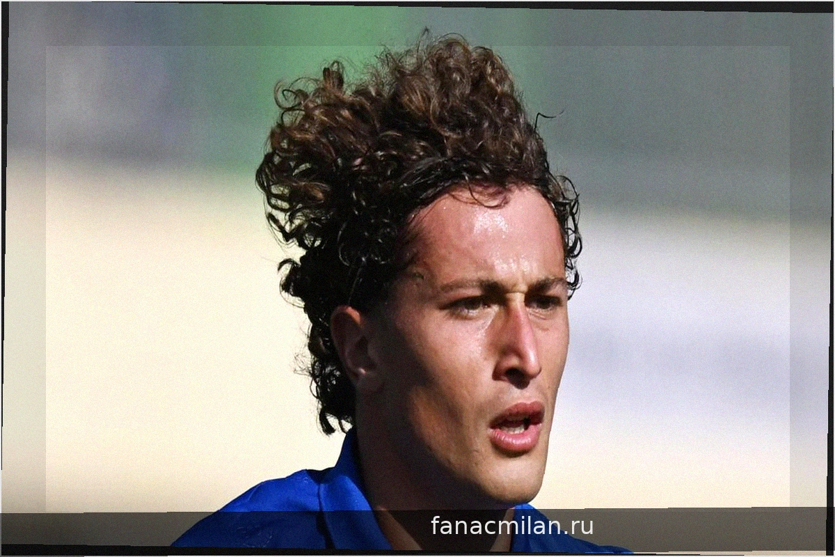 Sampdoria - Juve Stabia: ударивший в штангу Эспозито со штрафного!